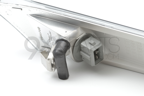 Turn signal repeater