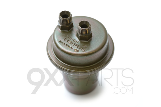 Pressure accumulator