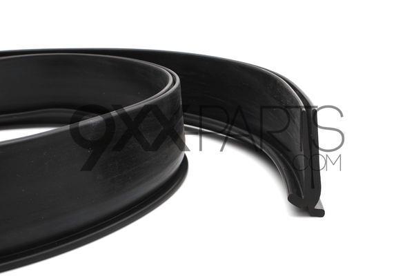 Engine compartment seal